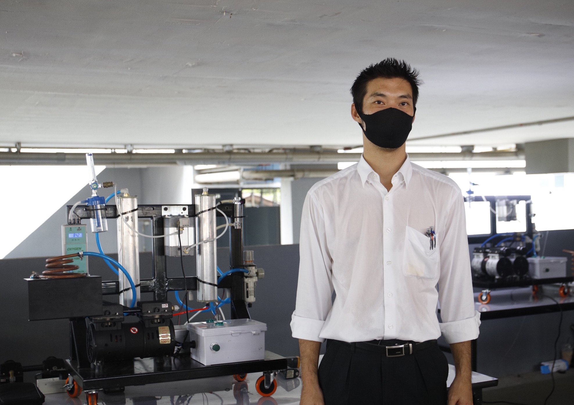 ธนาธร ดีเดย์ เปิดตัว “O2P” เตรียมผลิตกว่า 100 เครื่อง ช่วยผู้ป่วยโควิด 