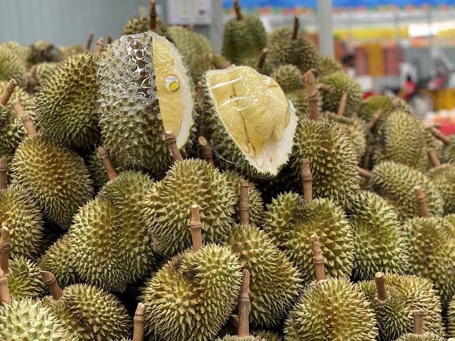 “จุรินทร์” เคลียร์จีนเจอเชื้อโควิด-19 บนกล่องทุเรียน ไม่ได้เกิดจากไทย