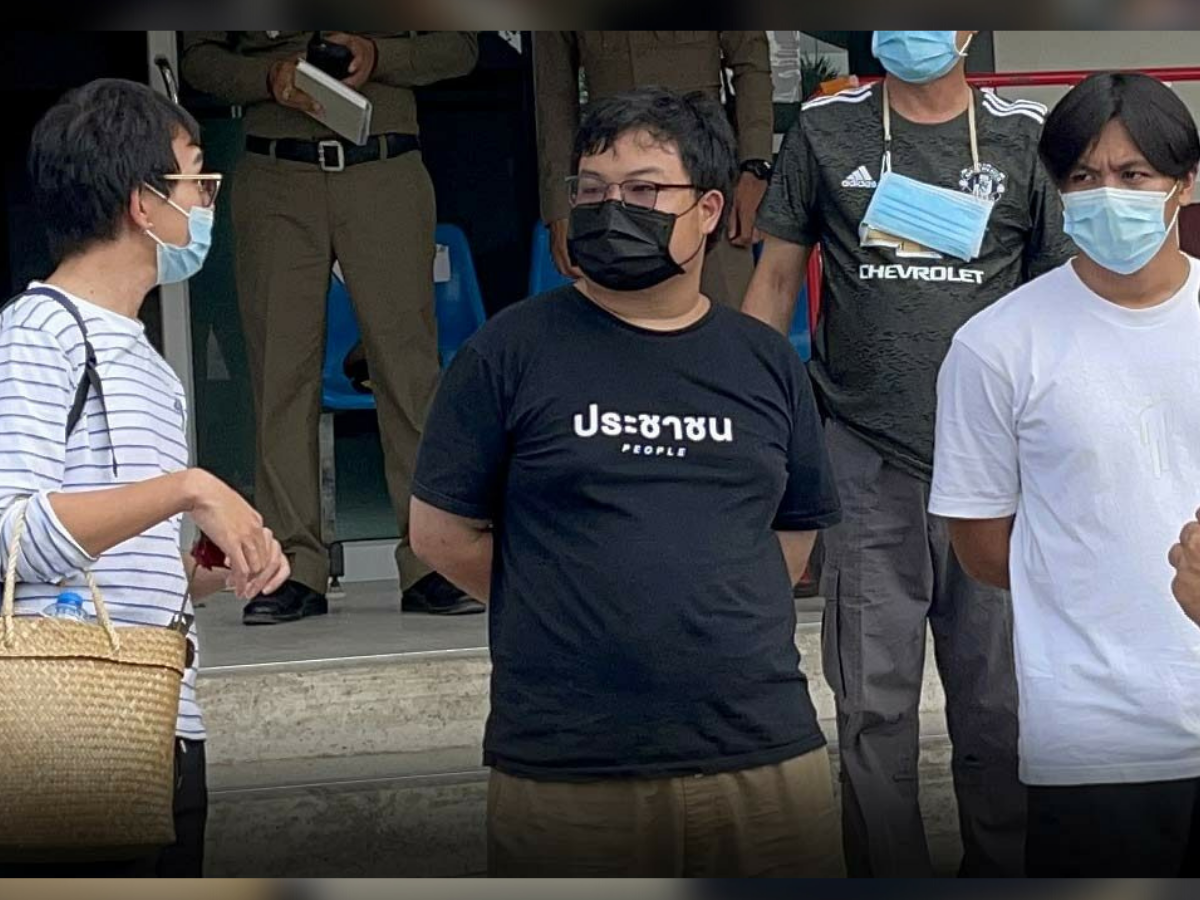 เพนกวินเผย ตำรวจทำร้าย ช้ำทั้งตัว ฝากทุกคนสู้ต่อ ไม่ต้องห่วง