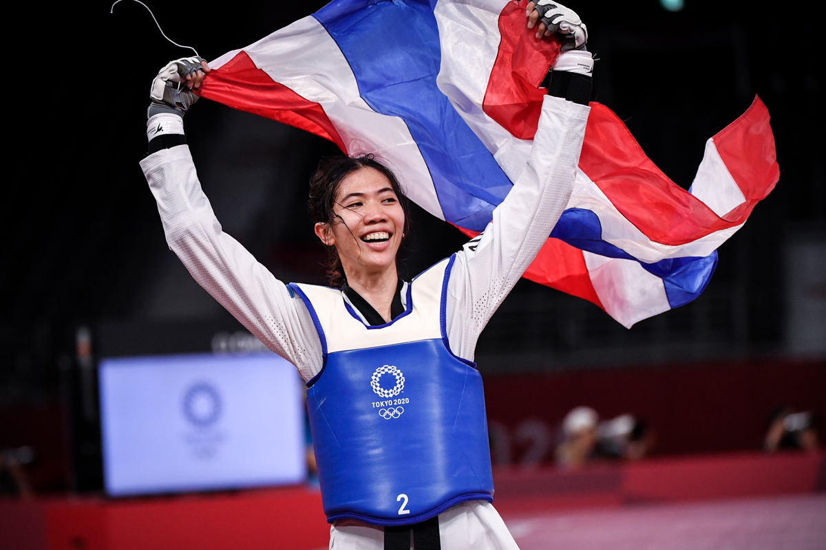 2 นักกีฬาฮีโร่ ผู้คว้าเหรียญของไทย เส้นทางที่ไม่ได้โรยด้วยกลีบกุหลาบ