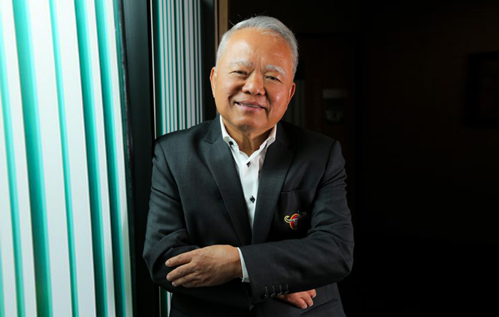 เสถียร