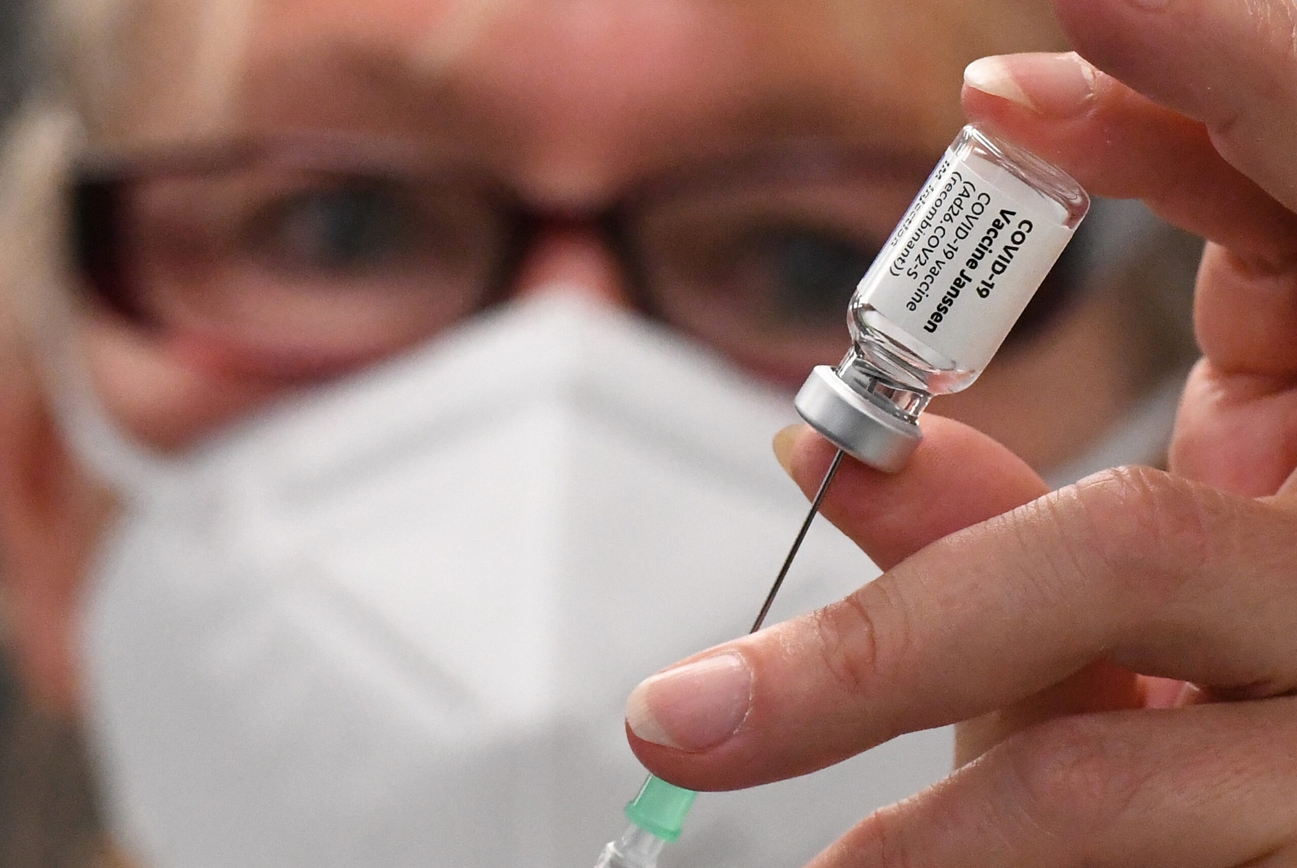 “จอห์นสัน แอนด์ จอห์นสัน” เผย วัคซีนเข็ม 2 มีประสิทธิภาพ 94% – ต่างประเทศ