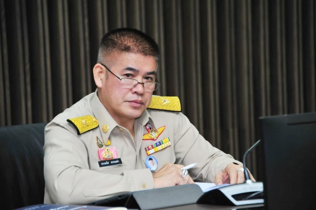 ดีอีเอสยันไม่มีคำสั่งย้าย ธรรมนัส พรหมเผ่า