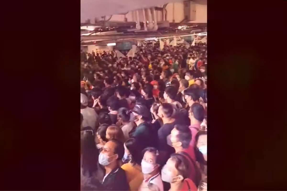 ฟิวเจอร์พาร์คขอโทษ ปมคลิปคนฉีดวัคซีนแออัด เร่งปรับปรุงแก้ไข
