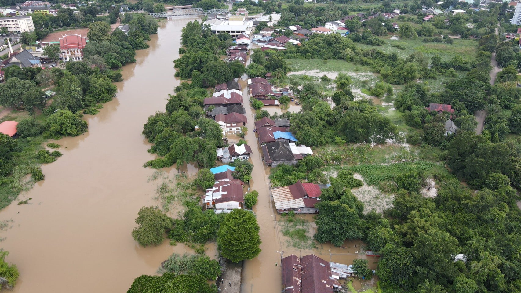 เปิดพิกัด พื้นที่เฝ้าระวังน้ำท่วม-ฝนฟ้าคะนอง 29 ก.ย. เช็กที่นี่ !