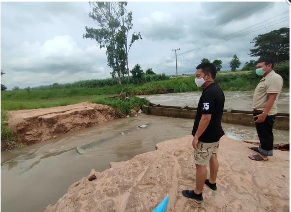 ชัยนาท น้ำล้นอ่างเก็บน้ำห้วยหนองโรง ท่วมพื้นที่เกษตร