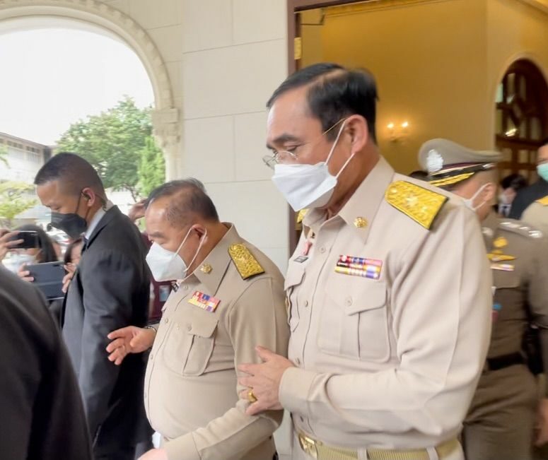 “นายกฯกับผมไม่แยกจากกัน” ประวิตร ฉุนย้ำสัมพันธ์​ประยุทธ์