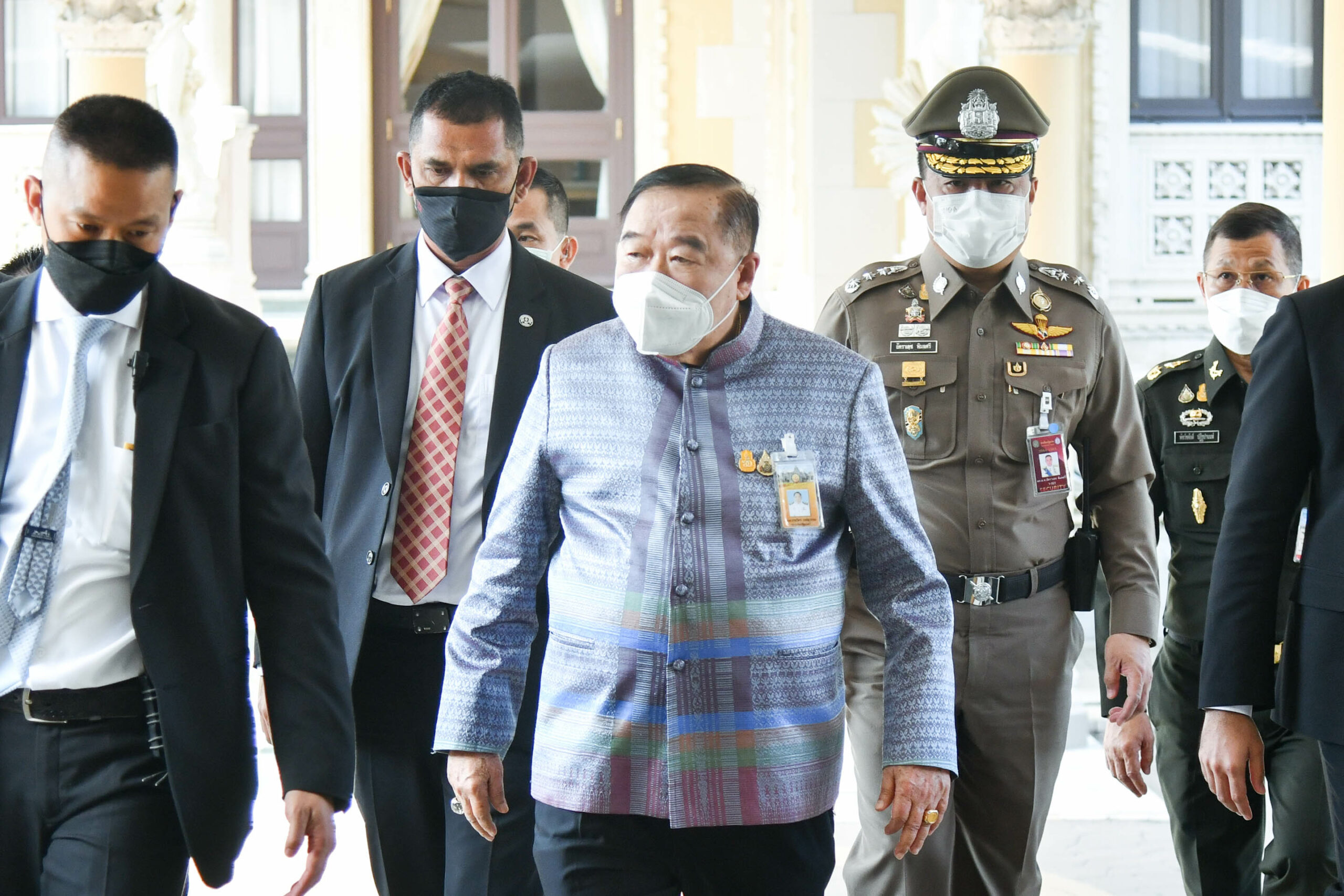 ไข่ในหิน “ประวิตร” คุม กรมเกรดเอ ส.ป.ก.-อตก. แทน ธรรมนัส
