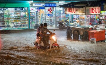 เปิดตำรารับมือพายุ-น้ำท่วม ก่อนเตี้ยนหมู่เคลื่อนตัวเข้าไทย วันนี้ (24 ก.ย.)
