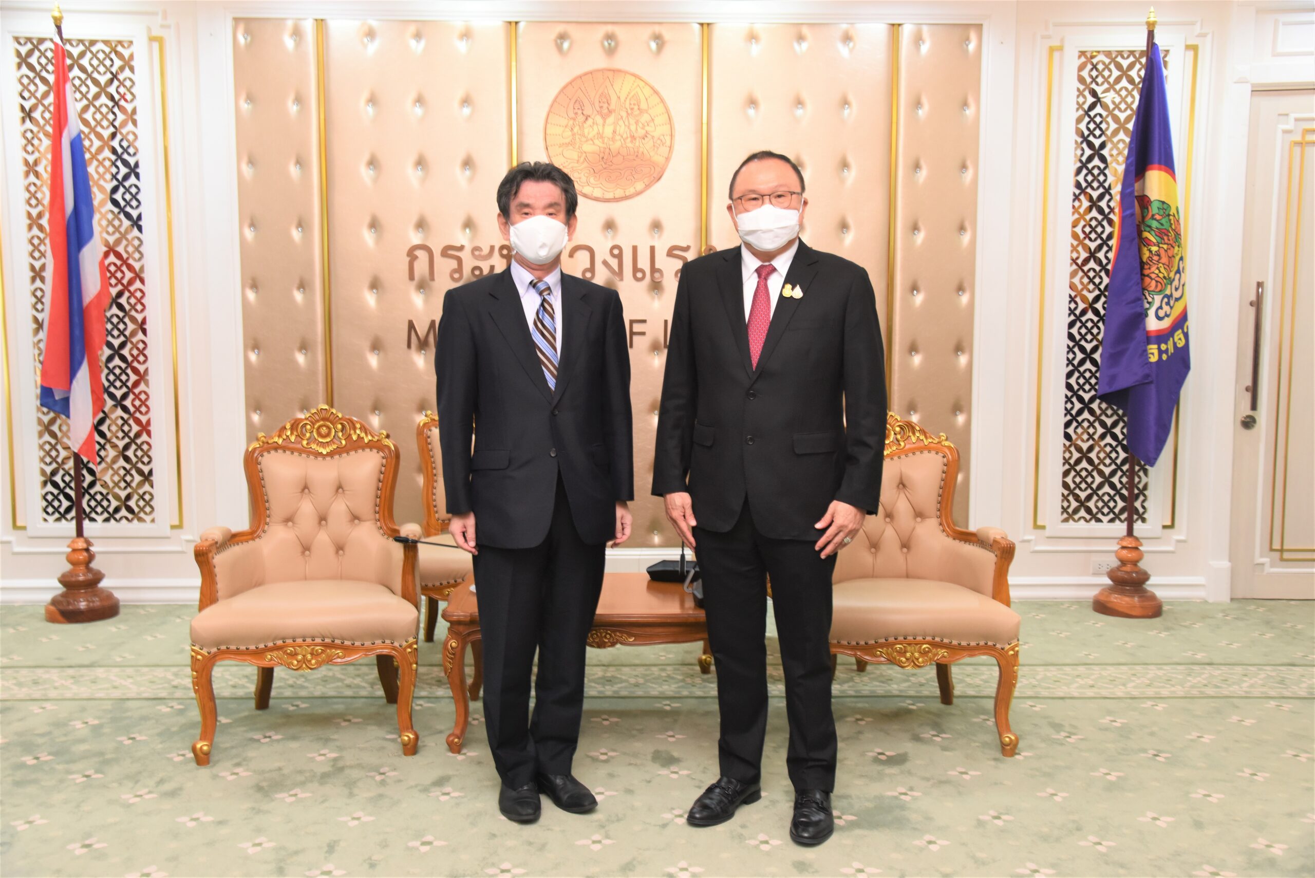 JETRO พบกระทรวงแรงงาน ถกปัญหาธุรกิจ-วัคซีน-วีซ่าทำงาน