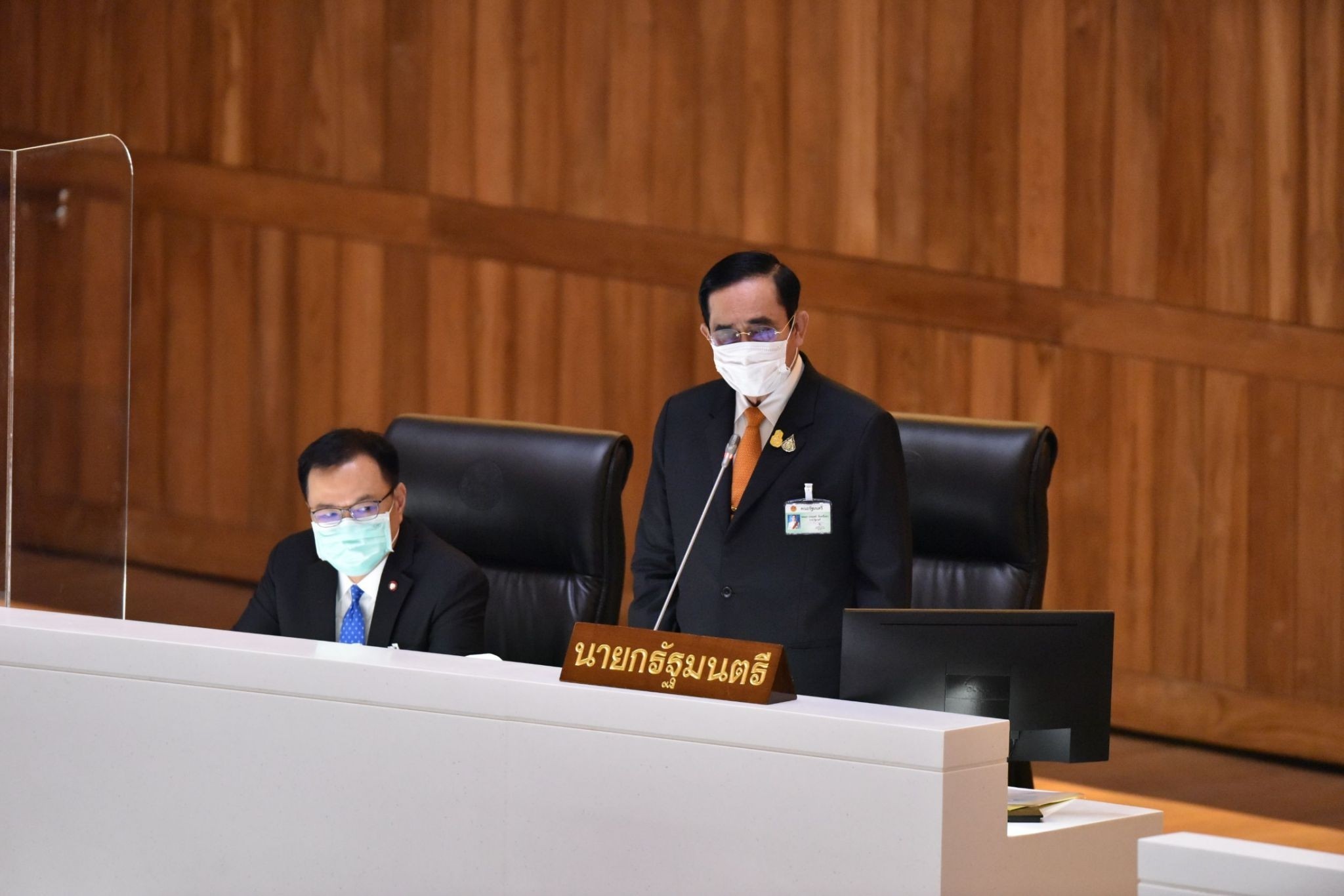 ประยุทธ์ โชว์ ใส่เงินเข้ากระเป๋าตรง 8.5 แสนล้าน 42.3 ล้านคน