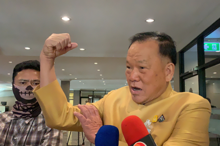 สันติ พร้อมพัฒน์ สันติ พร้อมพัฒน์