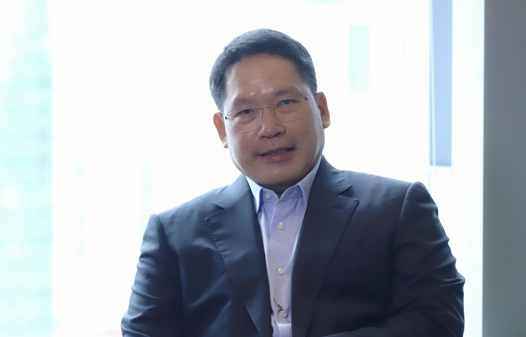 อุตตม-สี่กุมาร ปัด จับมือกลุ่มการเมืองตั้งพรรค