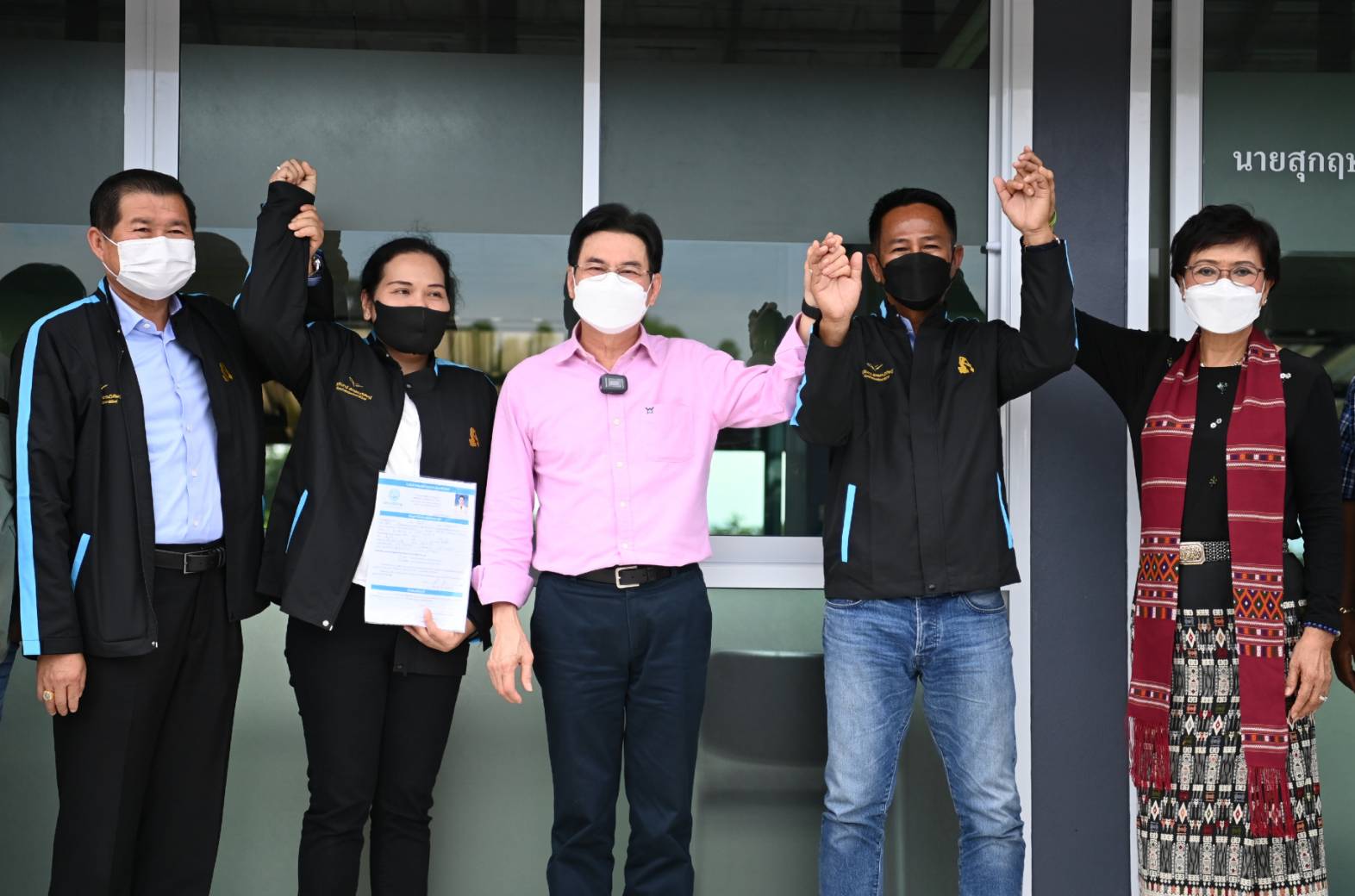 “ประชาธิปัตย์” เปิดตัว ว่าที่ ผู้สมัคร ส.ส.โคราช สู้ เพื่อไทย
