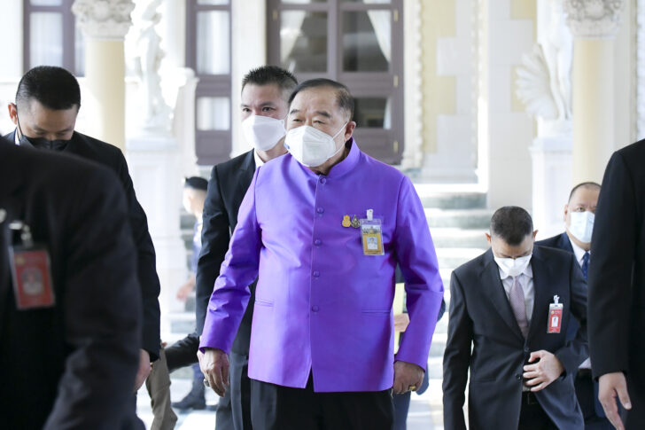 พล.อ.ประวิตร วงษ์สุวรรณ รองนายกรัฐมนตรี ในฐานะหัวหน้าพรรคพลังประชารัฐ (พปชร.) พล.อ.ประวิตร วงษ์สุวรรณ รองนายกรัฐมนตรี ในฐานะหัวหน้าพรรคพลังประชารัฐ (พปชร.)