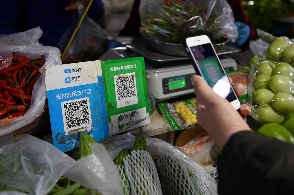 ธปท.คุมร้านค้า 8 ล้านแห่ง รับชำระเงิน QR-งัดกฎหมายฟอกเงินขู่