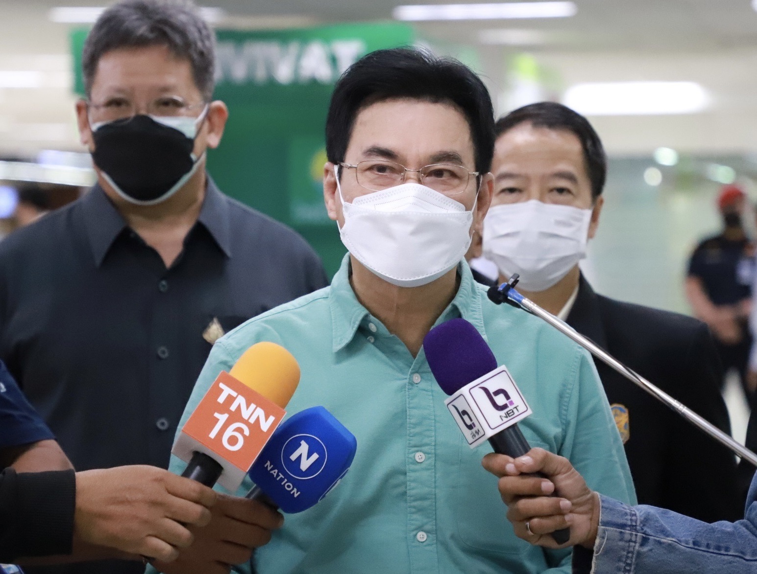 จุรินทร์ ลักษณวิศิษฏ์