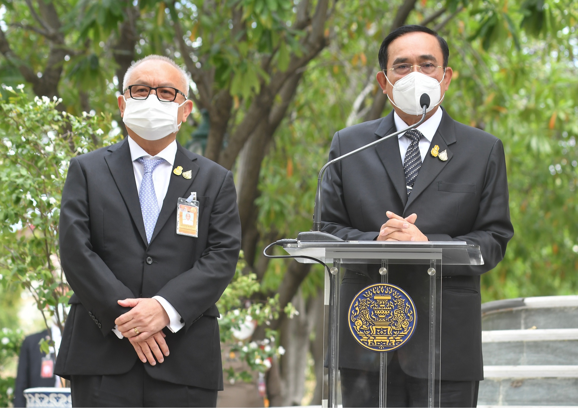 สุพัฒนพงษ์ แจง ประยุทธ์เตรียม “รถทหาร” แทนรถบรรทุก แค่แผนสำรอง