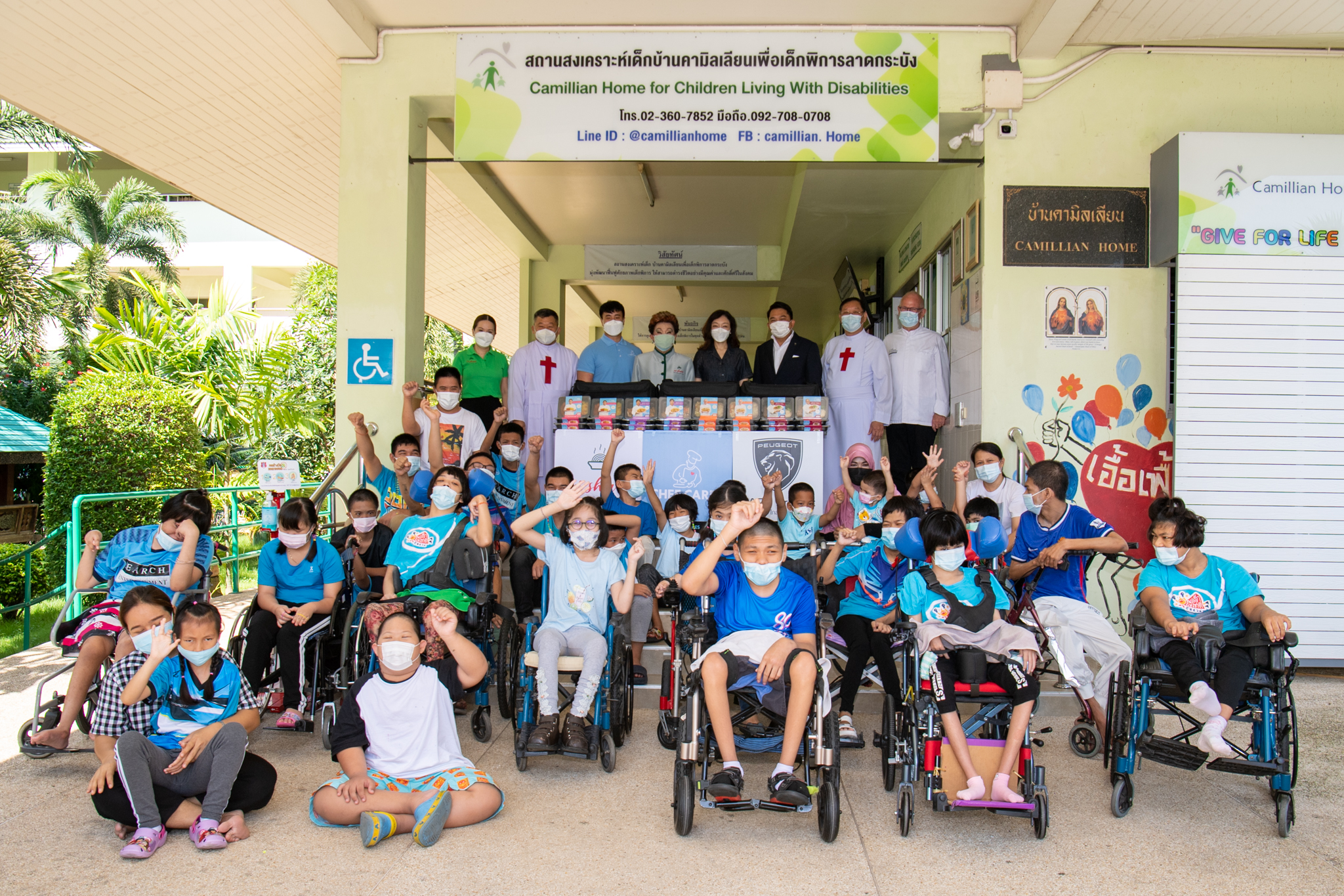 “เปอโยต์” ส่งอาหารจากใจเชฟชื่อดัง มูลนิธิเชฟแคร์สและมูลนิธิวีวี แชร์