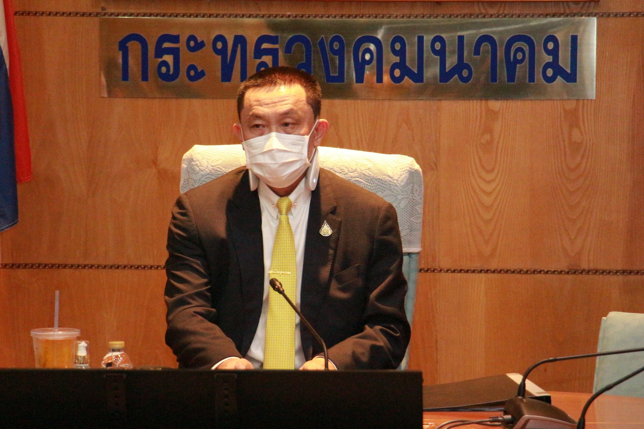 ศักดิ์สยาม ถกสหพันธ์ขนส่งฯ จัด Truck Power อย่าให้คนเดือดร้อน