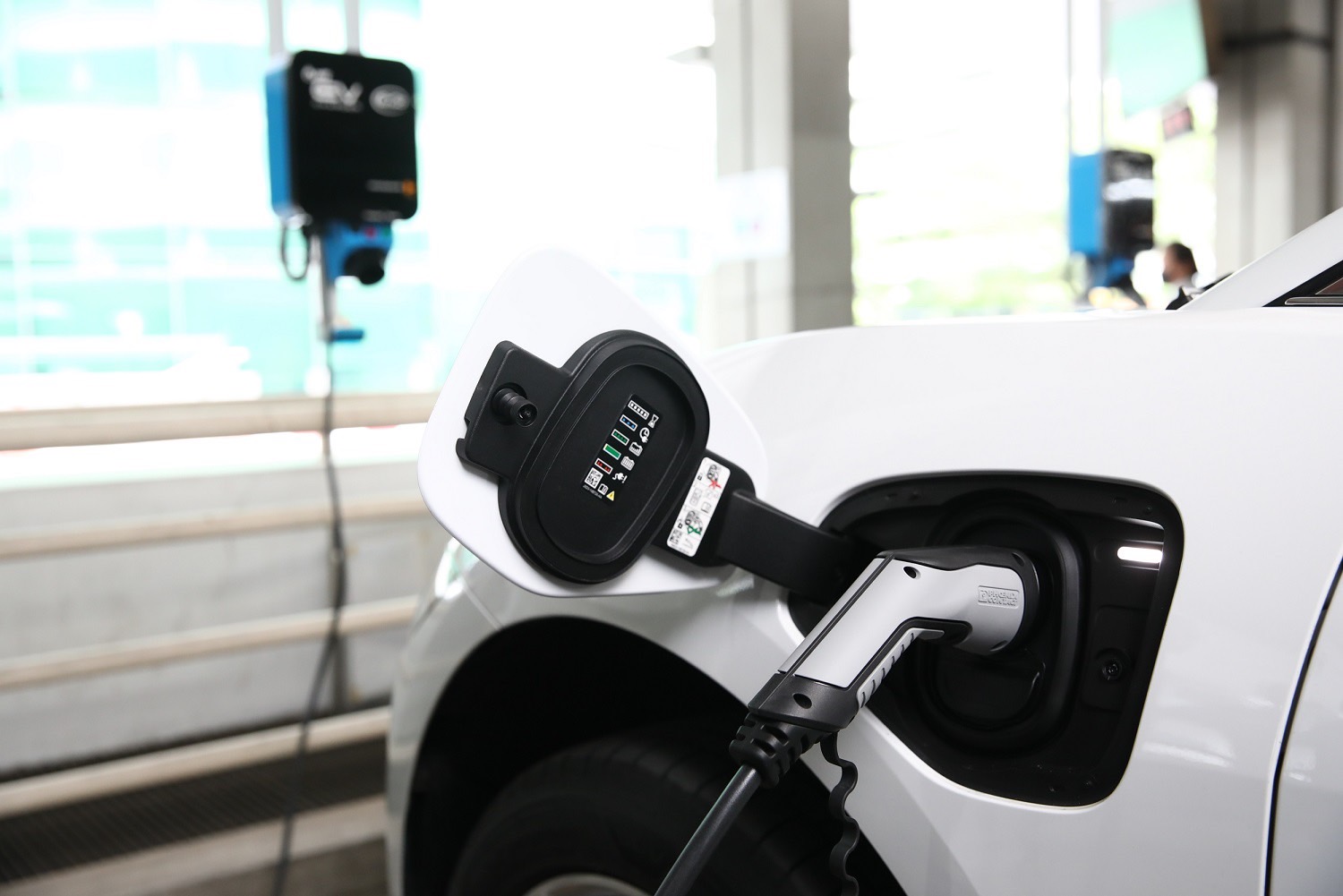 เปิด “ออน-ไอออน” EV Charging Station ตึก EnCo ลุยแผนเปิดพันแห่งปี’65