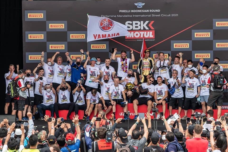 “ยามาฮ่า” กวาดทุกแชมป์ “ราซกัตลิโอกลู” ผงาดขึ้นบัลลังก์ WSBK