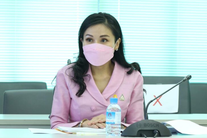 นฤมล ภิญโญสินวัฒน์ นฤมล ภิญโญสินวัฒน์