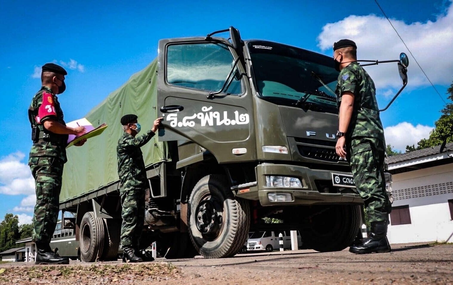 กองทัพ เตรียมรถทหาร 3,700 คัน แก้เกมรถบรรทุกประท้วงน้ำมันแพง