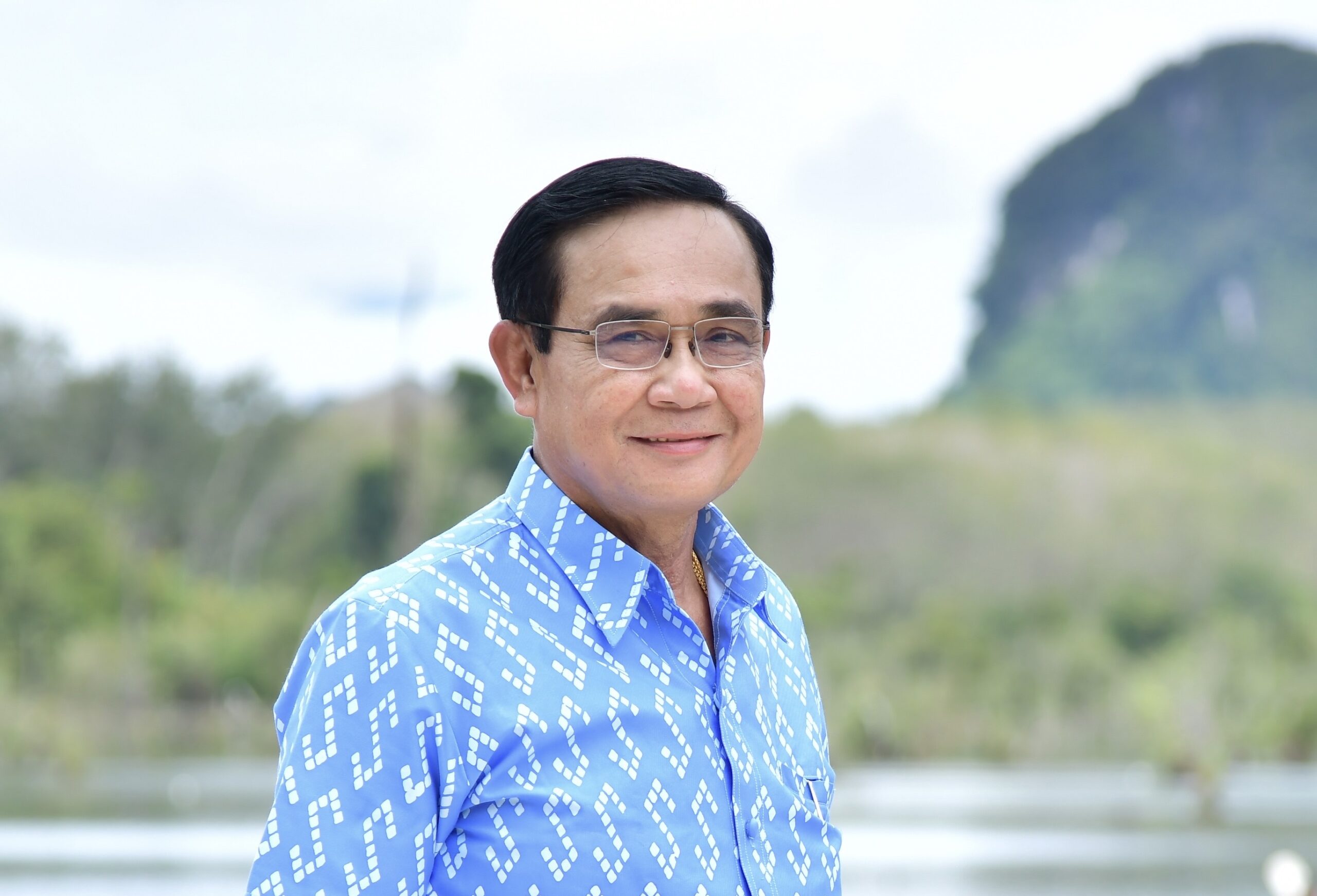 ประยุทธ์ ดูให้อยู่ คนละครึ่งเฟส 4 หนักใจ หาเงินจ่ายประกันรายได้เกษตร