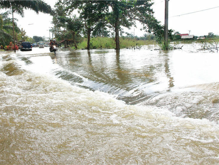 เตือนภาคใต้เฝ้าระวังพายุฝนตกหนัก 7-13 พ.ย.
