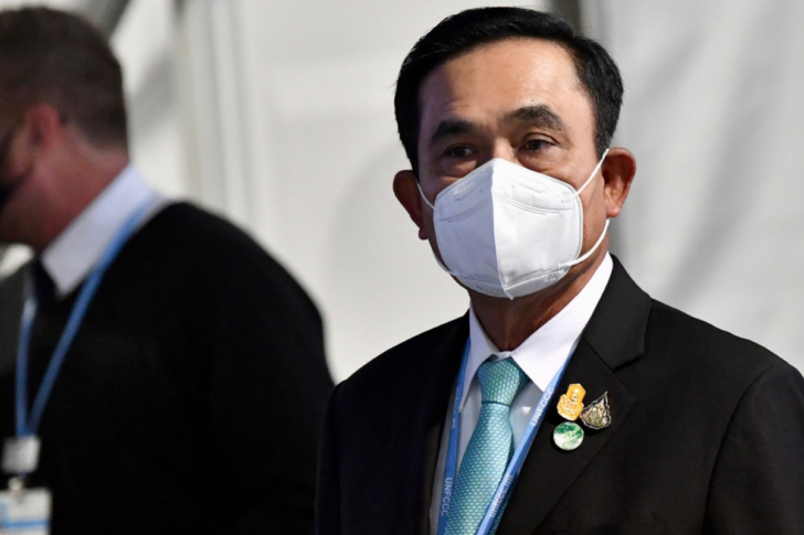 ประยุทธ์-11 พล.อ.ประยุทธ์ จันทร์โอชา นายกรัฐมนตรีและ รมว.กลาโหม
