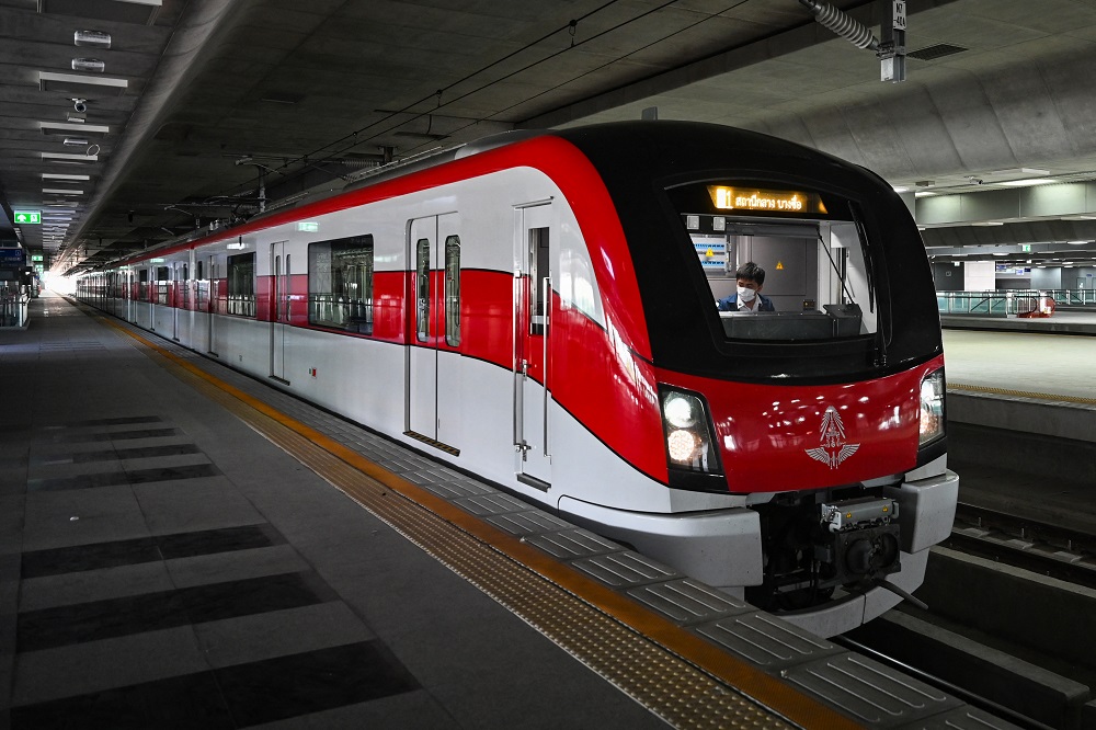 คมนาคม ปรับตารางเดินรถไฟฟ้าสายสีแดง “บางซื่อ-ตลิ่งชัน”