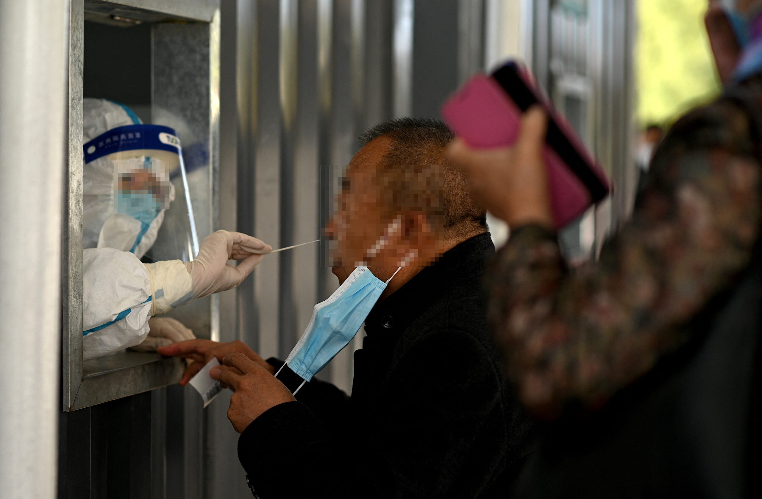 Swab ลึกถึงเพดานจมูก ทำเนื้อเยื่อพัง ข่าวปลอม !