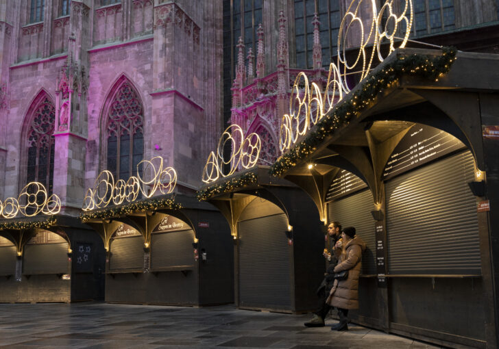 AUSTRIA-HEALTH-VIRUS-LOCKDOWN-CHRISTMAS