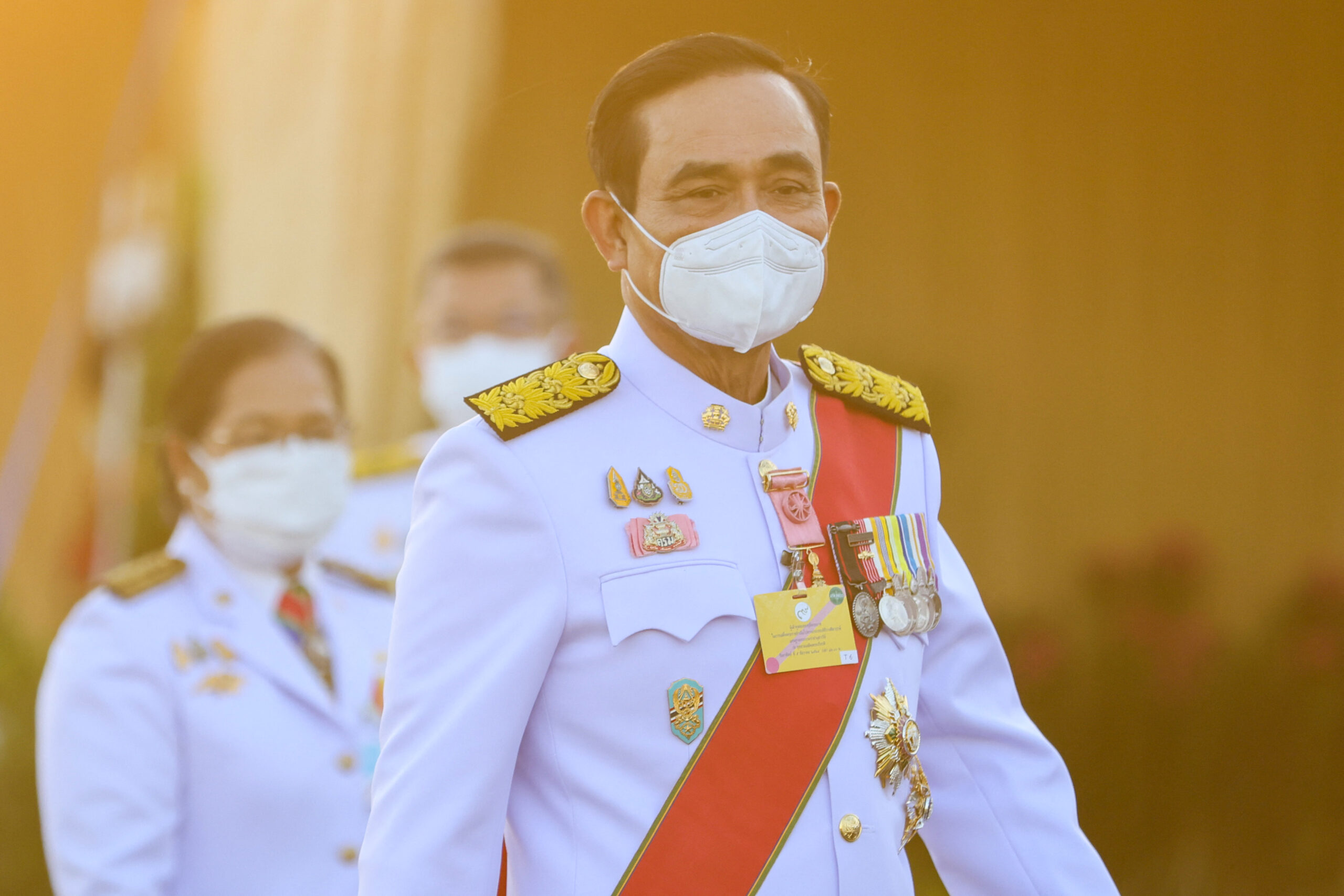 ประยุทธ์ เผย ในหลวง ร.10 รับสั่ง แก้ปัญหาความยากจน