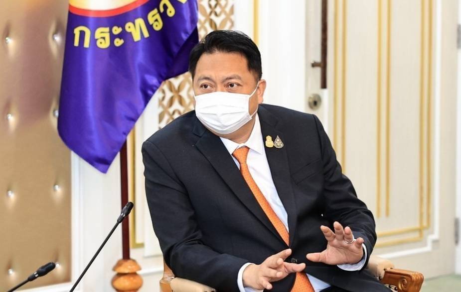 สุชาติ ชมกลิ่น