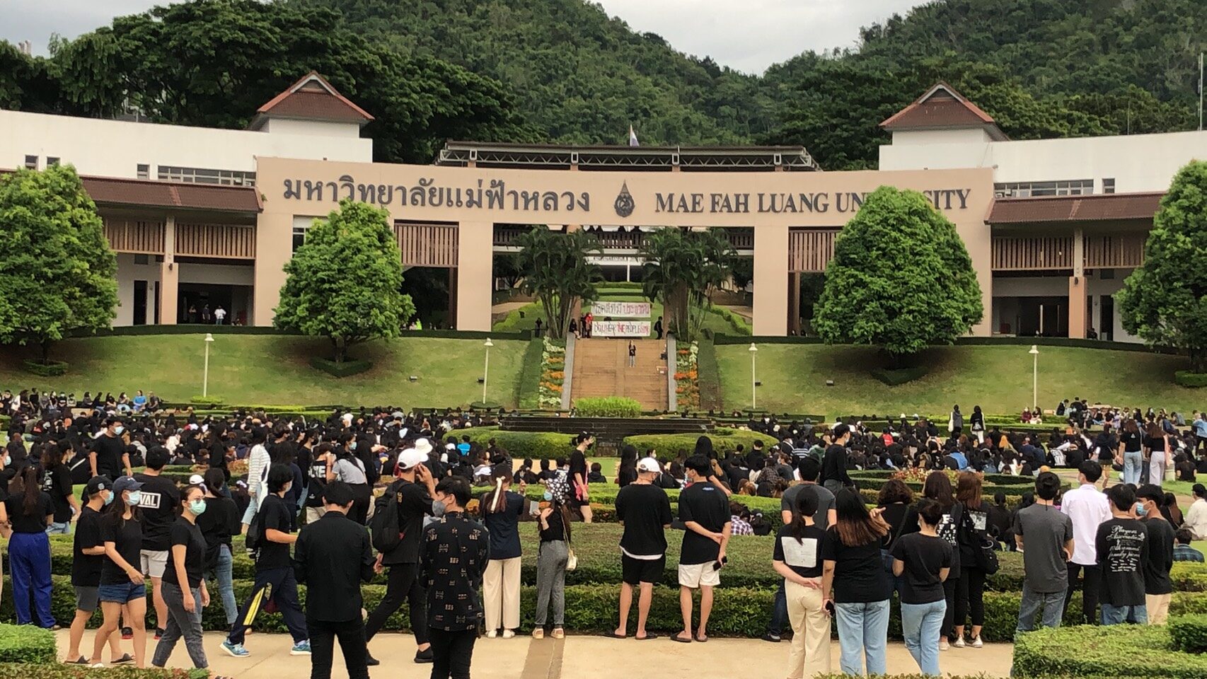 แม่ฟ้าหลวงปรับกลยุทธ์ดึงนักศึกษาจีน ม.เชียงใหม่เปิด Onsite คุนหมิงปี’65