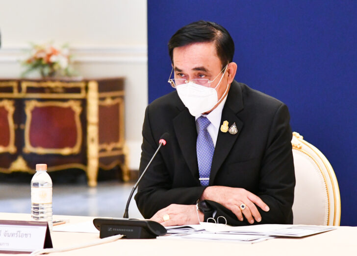 พล.อ.ประยุทธ์ จันทร์โอชา นายกรัฐมนตรี และ รมว.กลาโหม พล.อ.ประยุทธ์ จันทร์โอชา นายกรัฐมนตรี และ รมว.กลาโหม