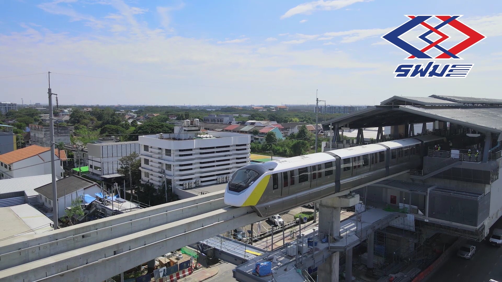 รฟม.วิ่งทดสอบระบบ “รถไฟฟ้าสายสีเหลือง” ก่อนเปิดบริการกลางปี’65