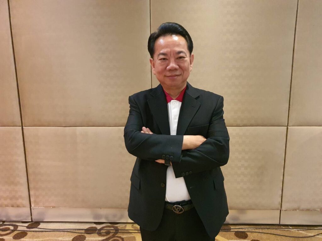 สมศักดิ์ ปณีตัธยาศัย