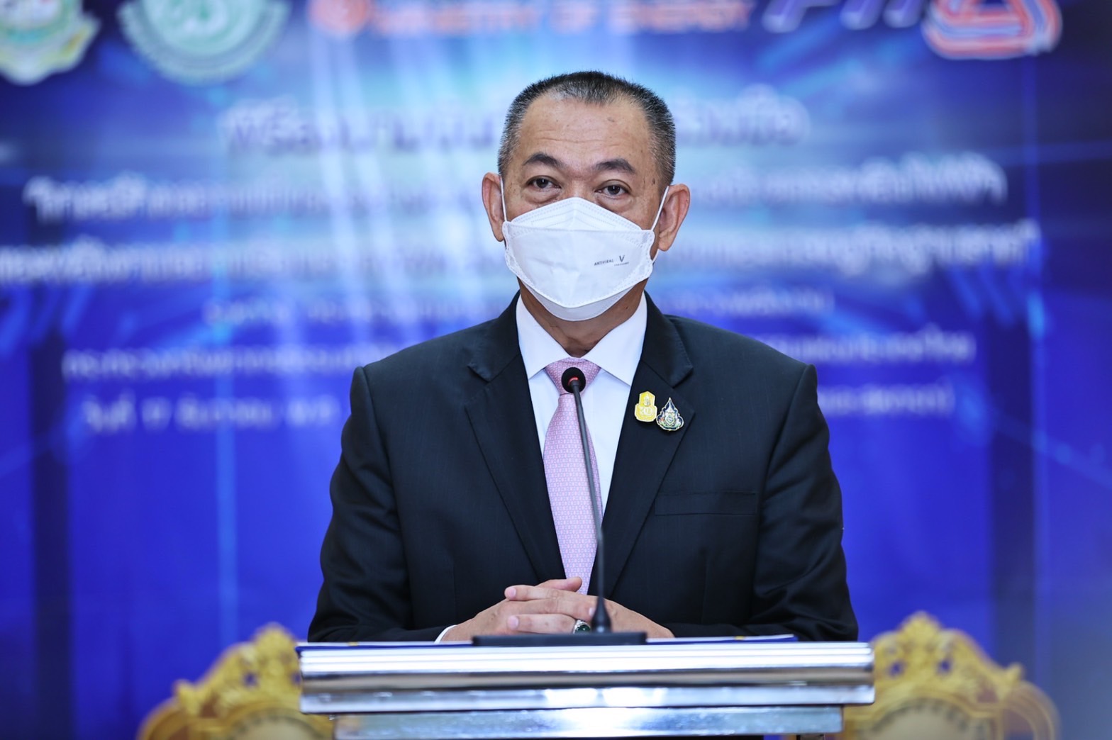 เฉลิมชัย ศรีอ่อน