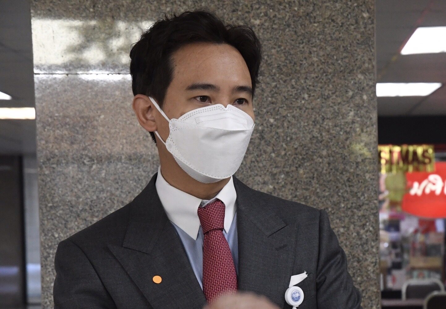 พิธา พร้อมสู้ศึกเลือกตั้งซ่อมหลักสี่ ชู นโยบายช่วย SMEs – สิ่งแวดล้อม