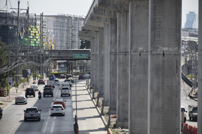 คืนผิวจราจรสายสีเหลือง แยกสวนหลวง-ศรีนครินทร์ 51