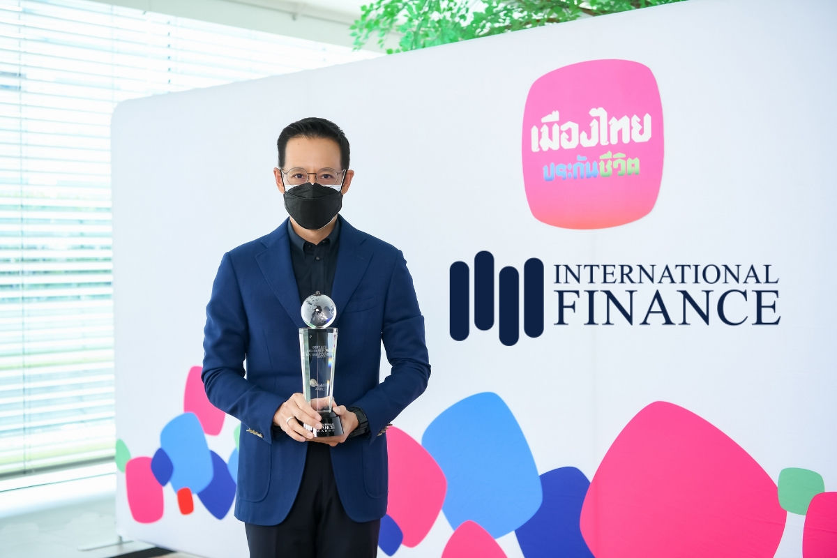 สาระ ล่ำซำ คว้ารางวัล Best Life Insurance CEO จากนิตยสารการเงินอังกฤษ