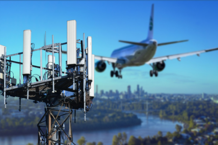 สัญญาณ 5G: ภัยคุกคามต่อเที่ยวบินของสหรัฐฯ ร้ายแรงแค่ไหน? สัญญาณ 5G: ภัยคุกคามต่อเที่ยวบินของสหรัฐฯ ร้ายแรงแค่ไหน?