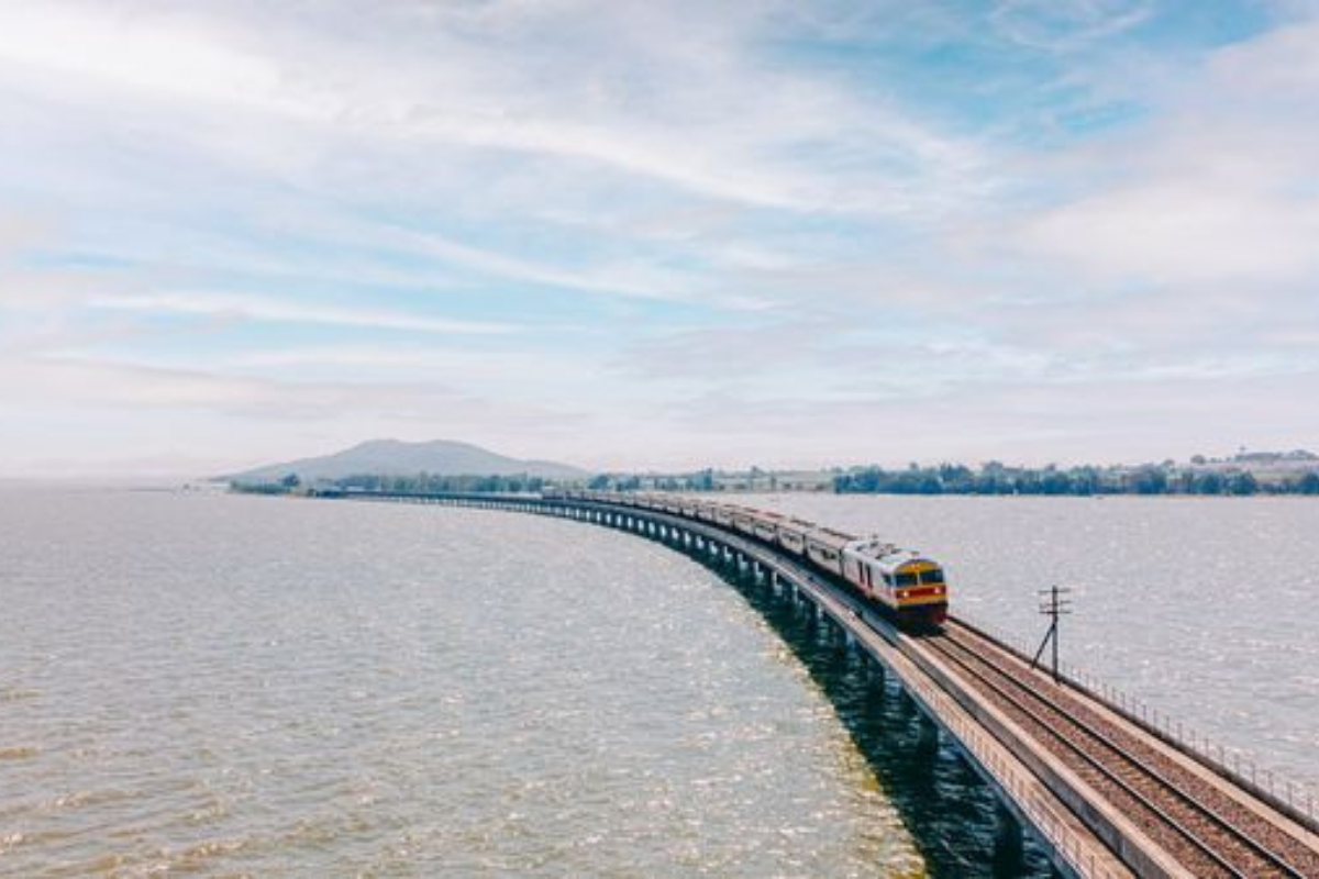 การรถไฟฯเพิ่มขบวนรถนำเที่ยวเขื่อนป่าสักฯ ตลอดเดือน ก.พ. 8 ขบวน
