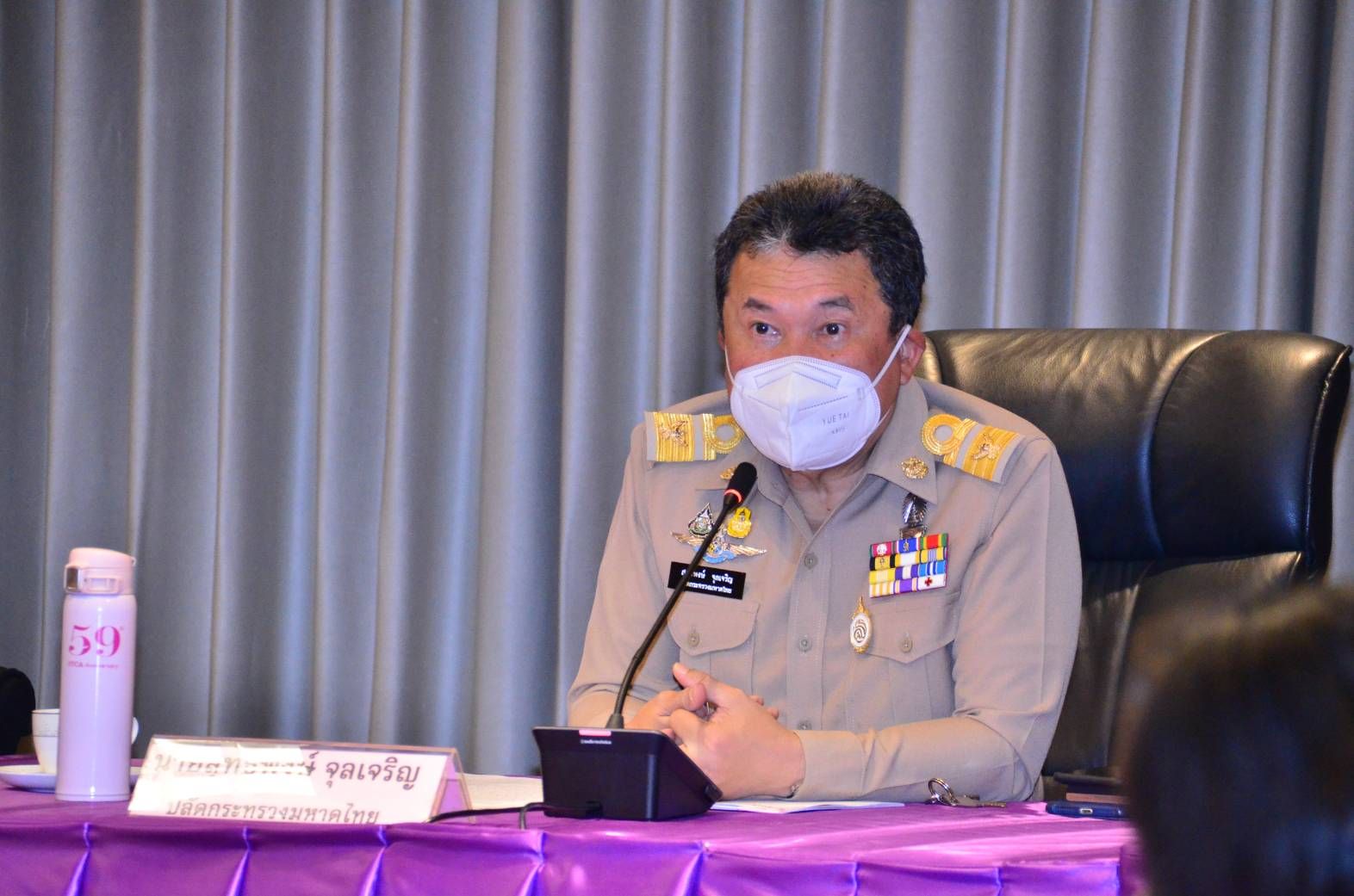มหาดไทย ออก 9 มาตรการ กำชับผู้ว่าฯ ทั่วประเทศ ยกระดับคุมโอมิครอน