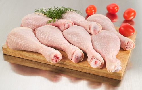 เกษตรกรเลี้ยงไก่เนื้อ หนุนบริโภคเนื้อไก่ทดแทนเนื้อหมู มุ่งช่วยคนเลี้ยงฟื้นตัวหลังโควิด-19