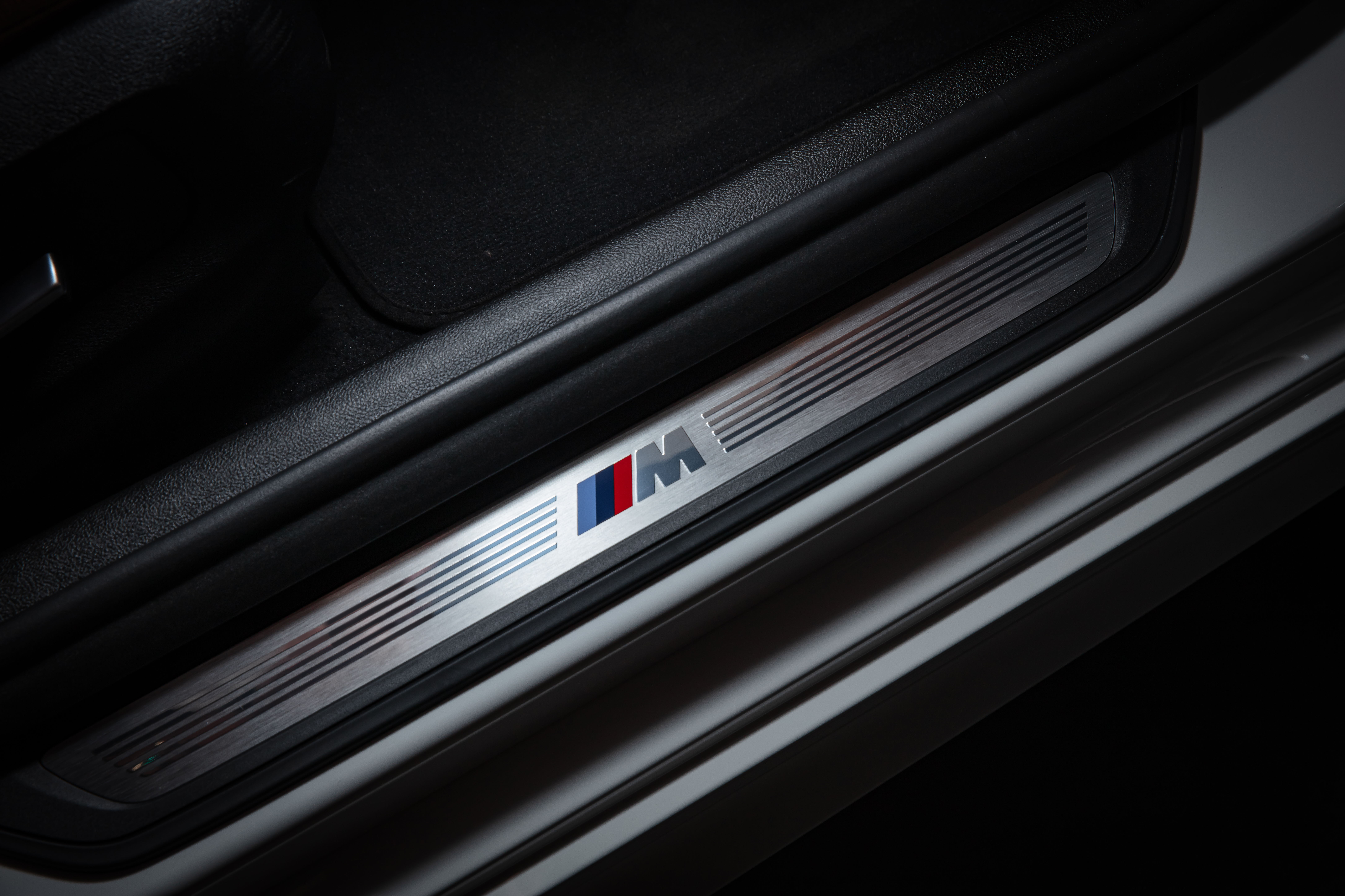 BMW 520d M Sport (M Performance Edition) (4)