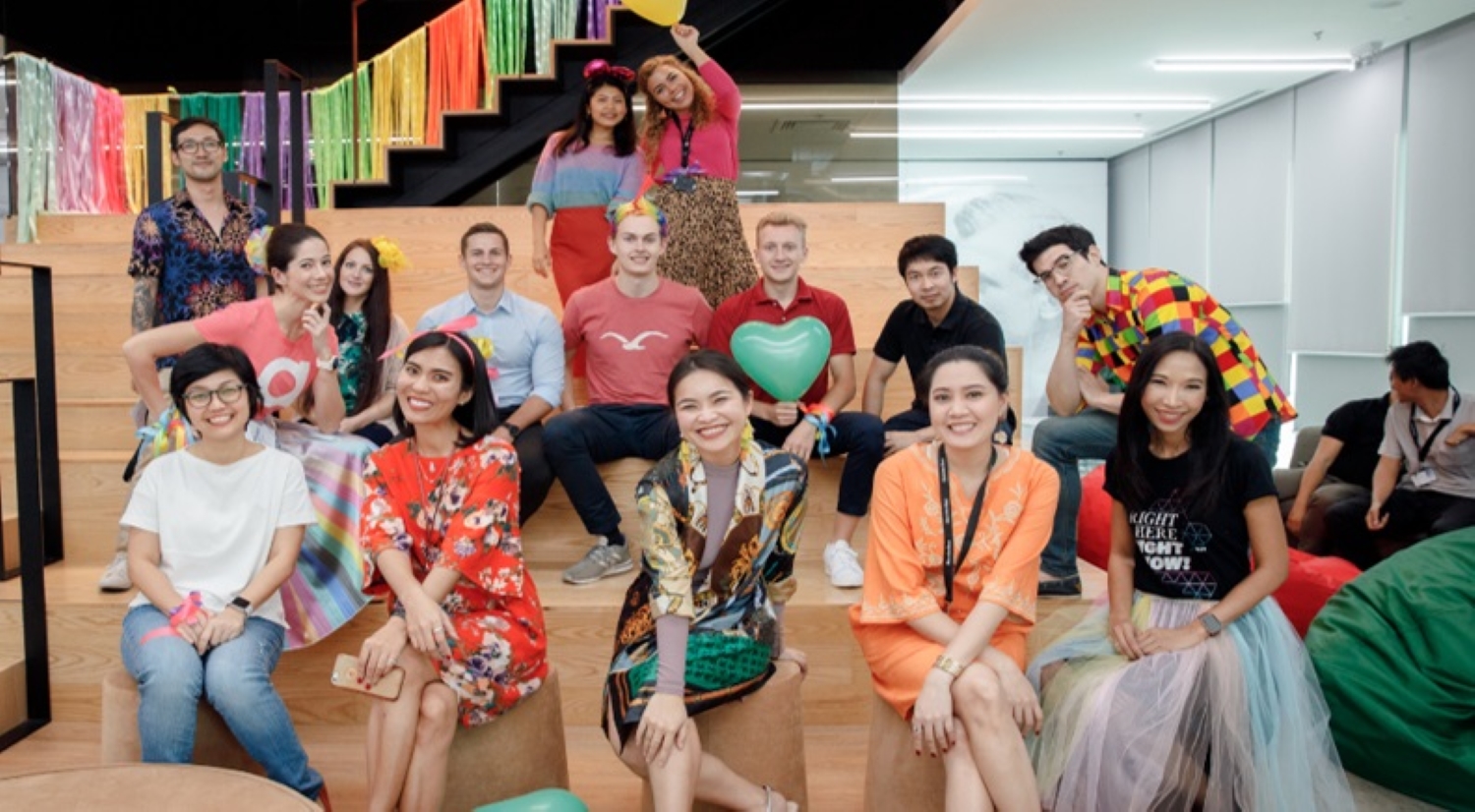 “เบนซ์” อุตฯรถยนต์หนึ่งเดียว บริษัทน่าทำงานที่สุดในเอเชีย